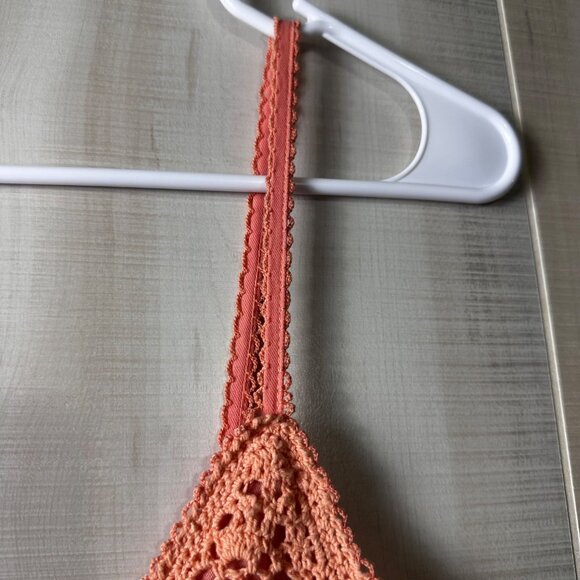 Guess Jeans Authentic Vintage Crochet & Nylon Peach Lace Trim Cami Top S/P - Picture 11 of 13